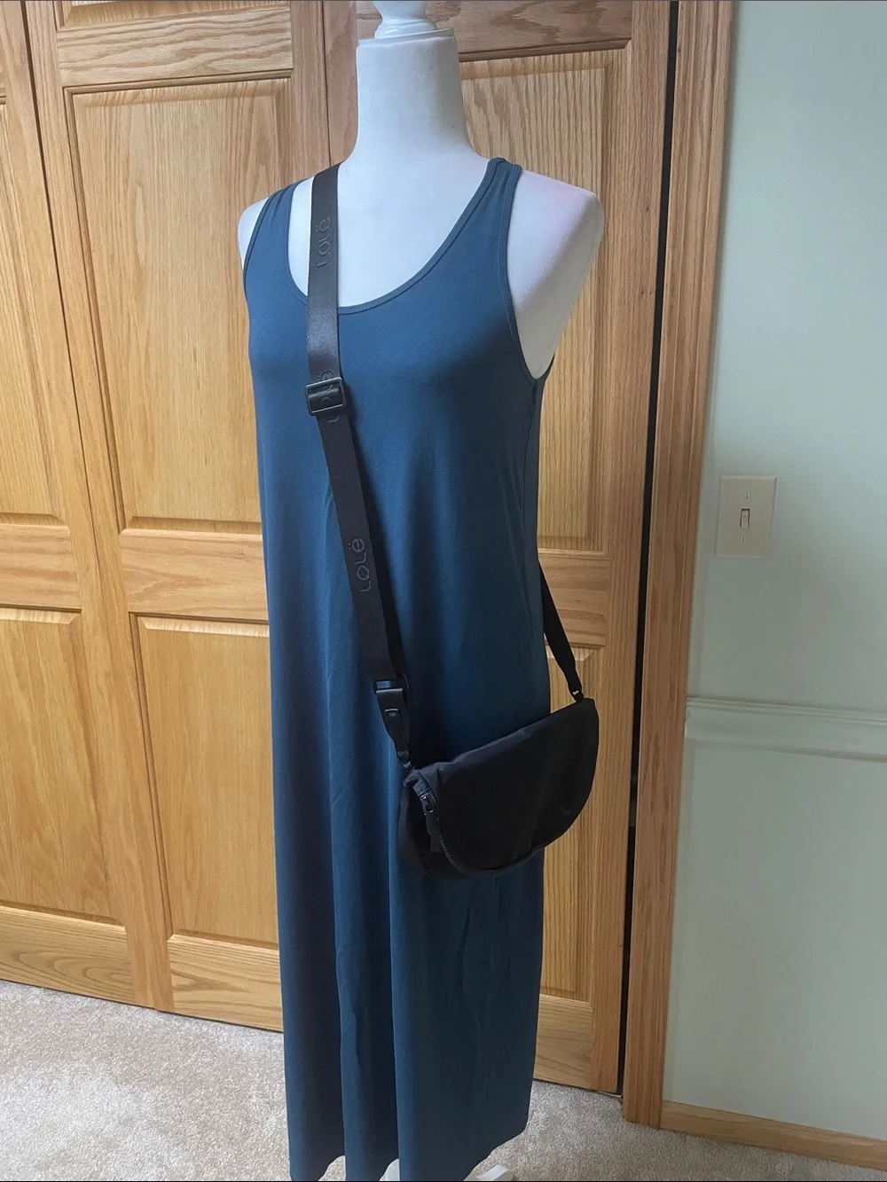 Lole Adjustable Crossbody Bag Flap Magnetic Closure